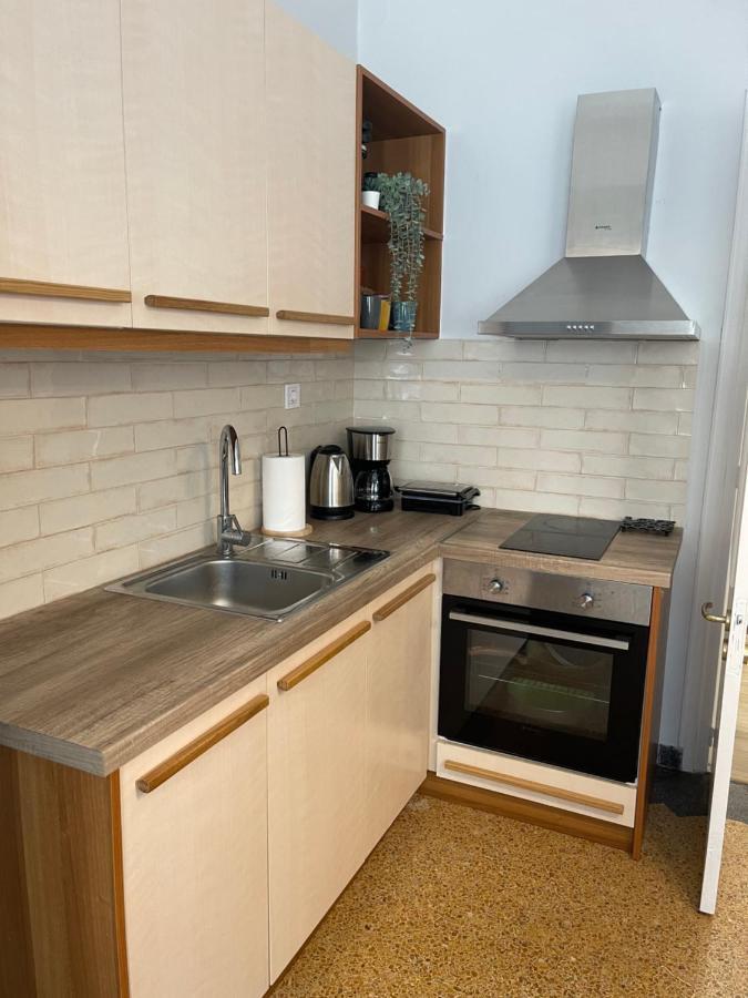 Homeresidence 1 Ермополи Екстериор снимка