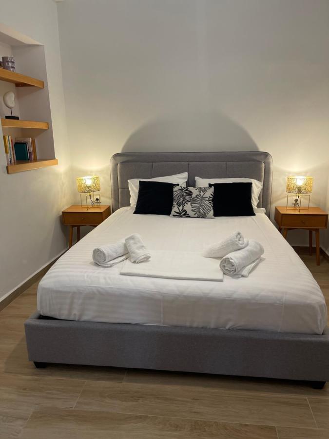 Homeresidence 1 Ермополи Екстериор снимка