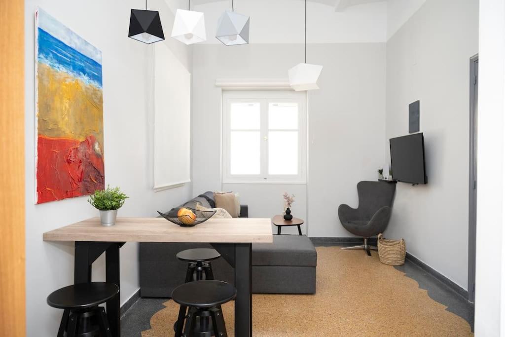 Homeresidence 1 Ермополи Екстериор снимка