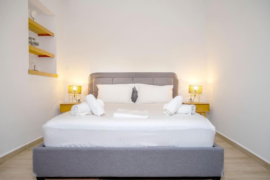 Homeresidence 1 Ермополи Екстериор снимка